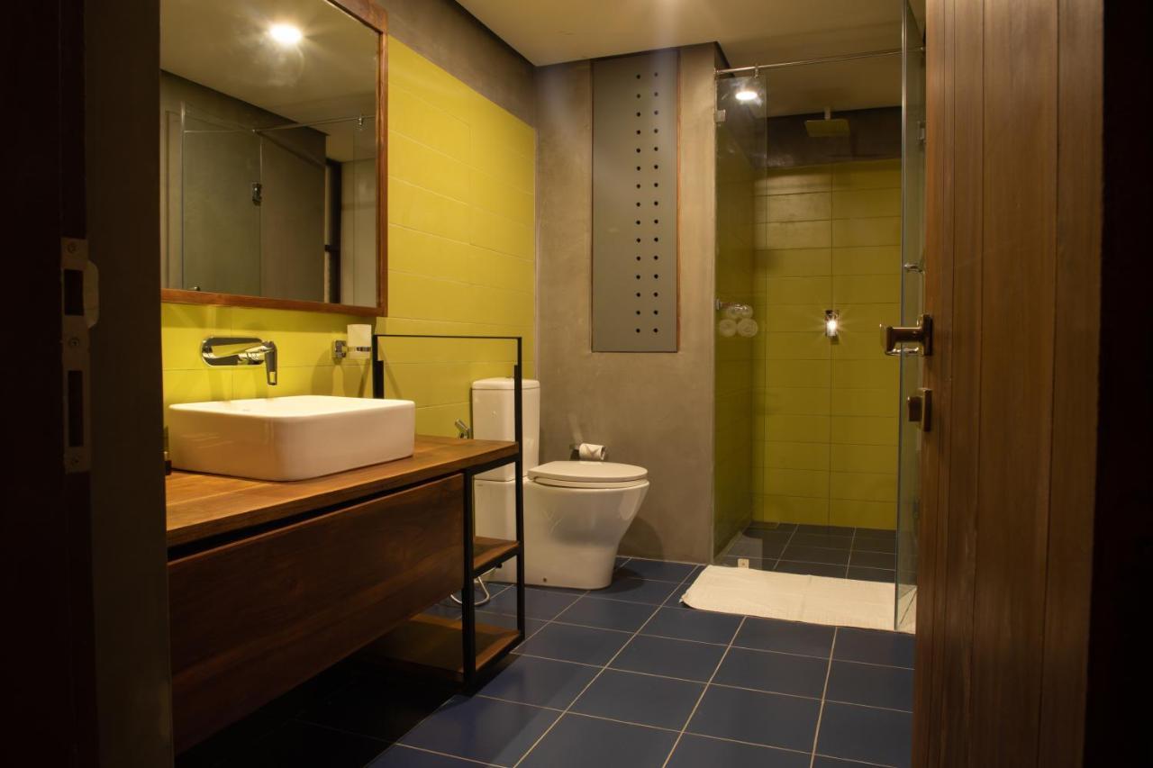Lake Avenue Hotel Kandy Ngoại thất bức ảnh