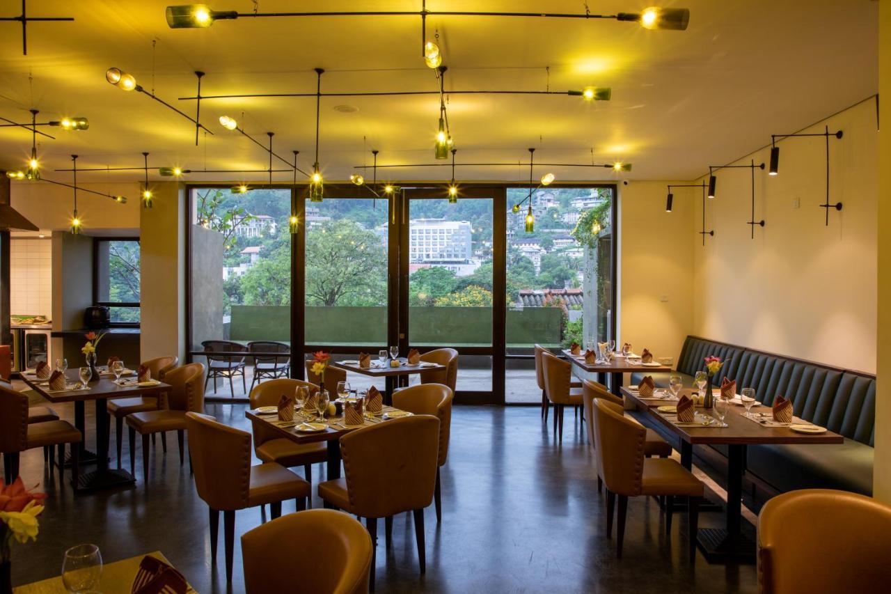 Lake Avenue Hotel Kandy Ngoại thất bức ảnh