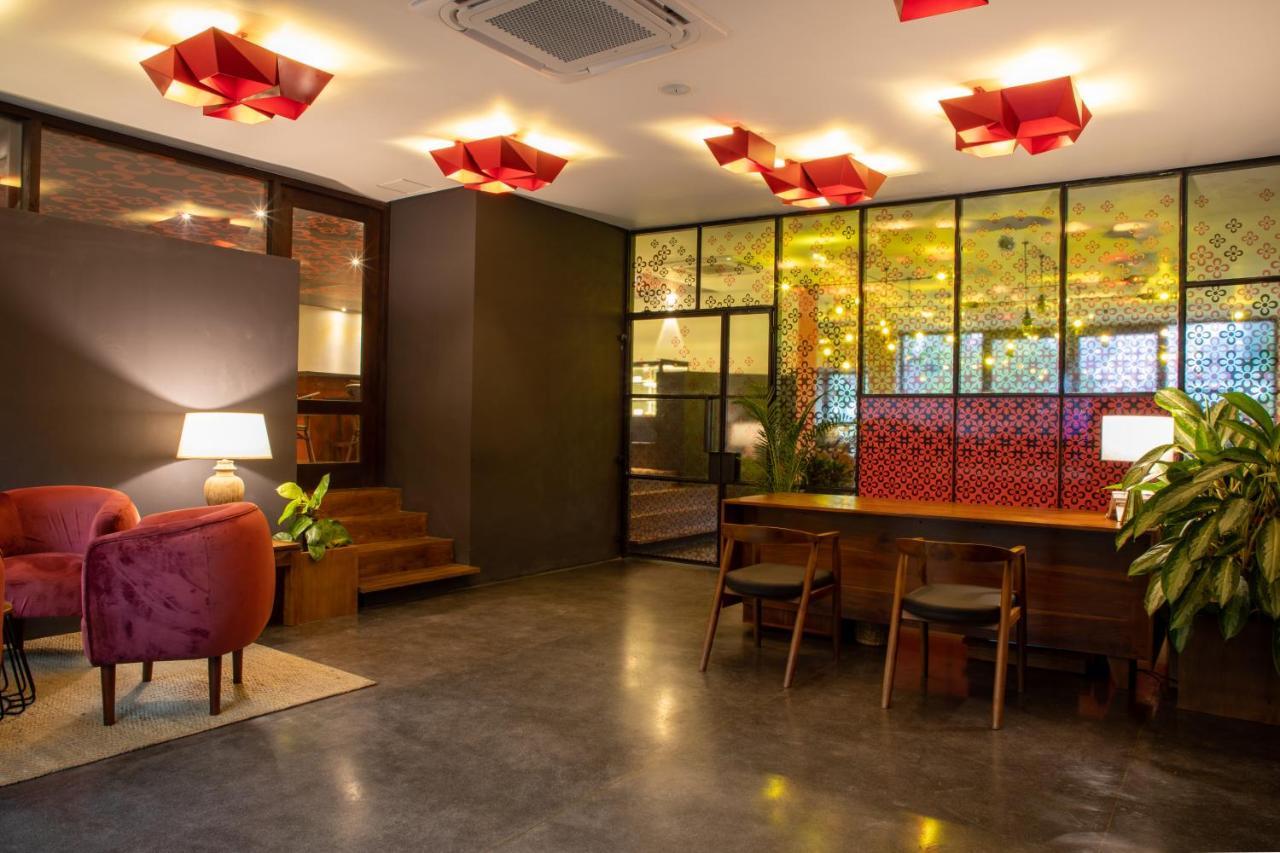 Lake Avenue Hotel Kandy Ngoại thất bức ảnh