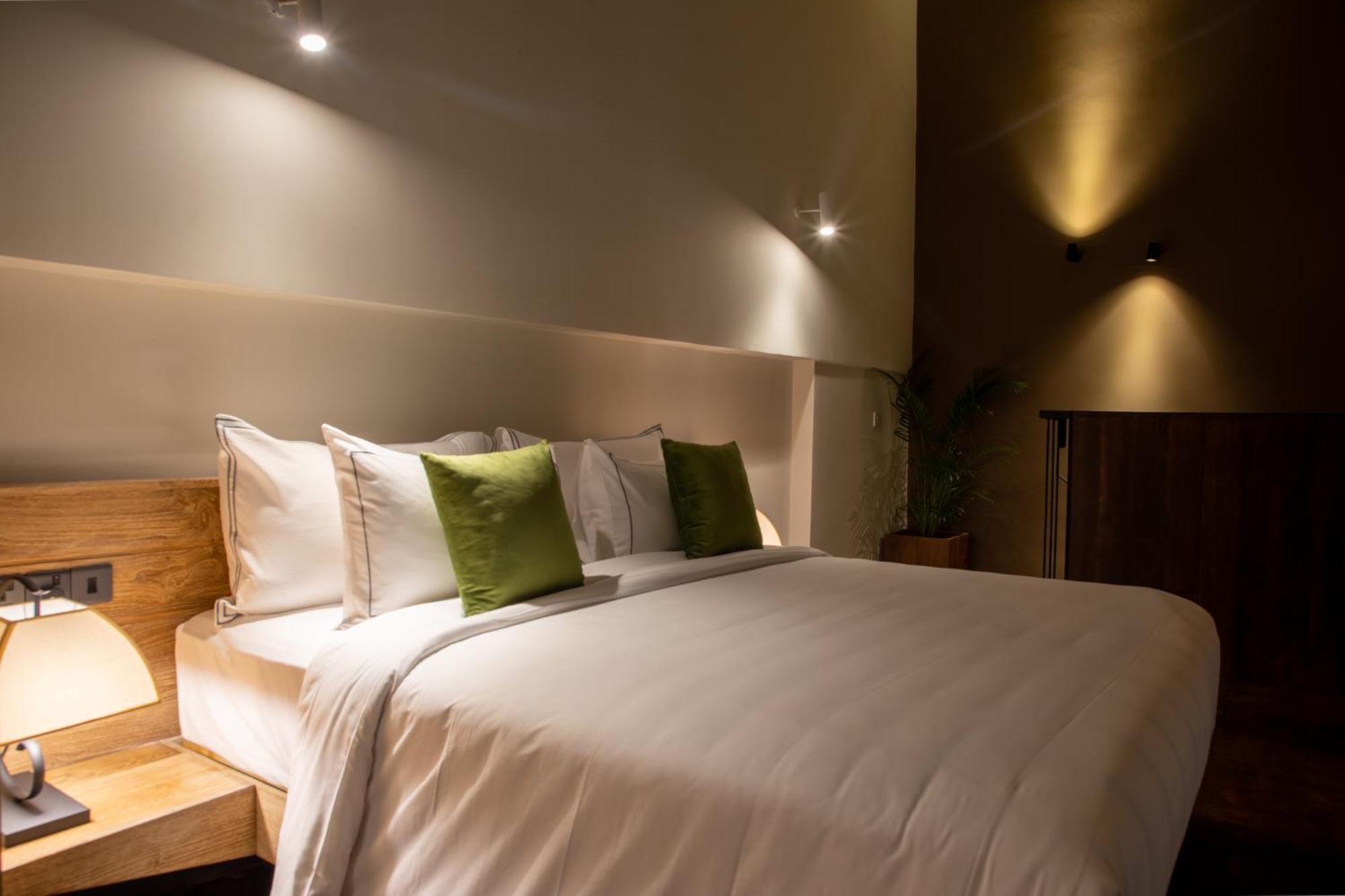 Lake Avenue Hotel Kandy Ngoại thất bức ảnh